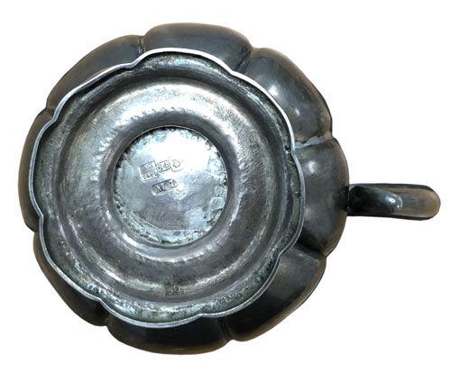 Сливочник 1851 року. Імператорська Росія Сливочник 1851 року. Імператорська Росія