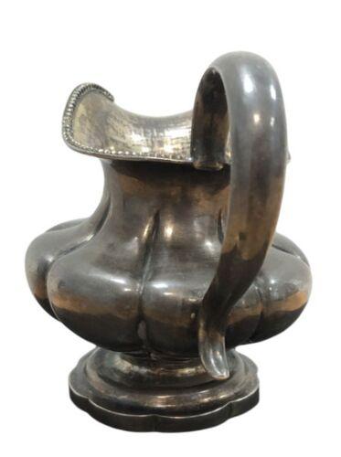 Сливочник 1851 року. Імператорська Росія Сливочник 1851 року. Імператорська Росія