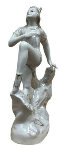 Порцелянова статуетка «Балерина Жінка-кішка» Дульово