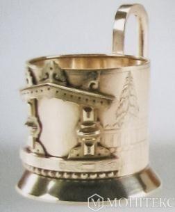 Срібний підсклянник із зображенням дерев'яного різьбленого лиштви